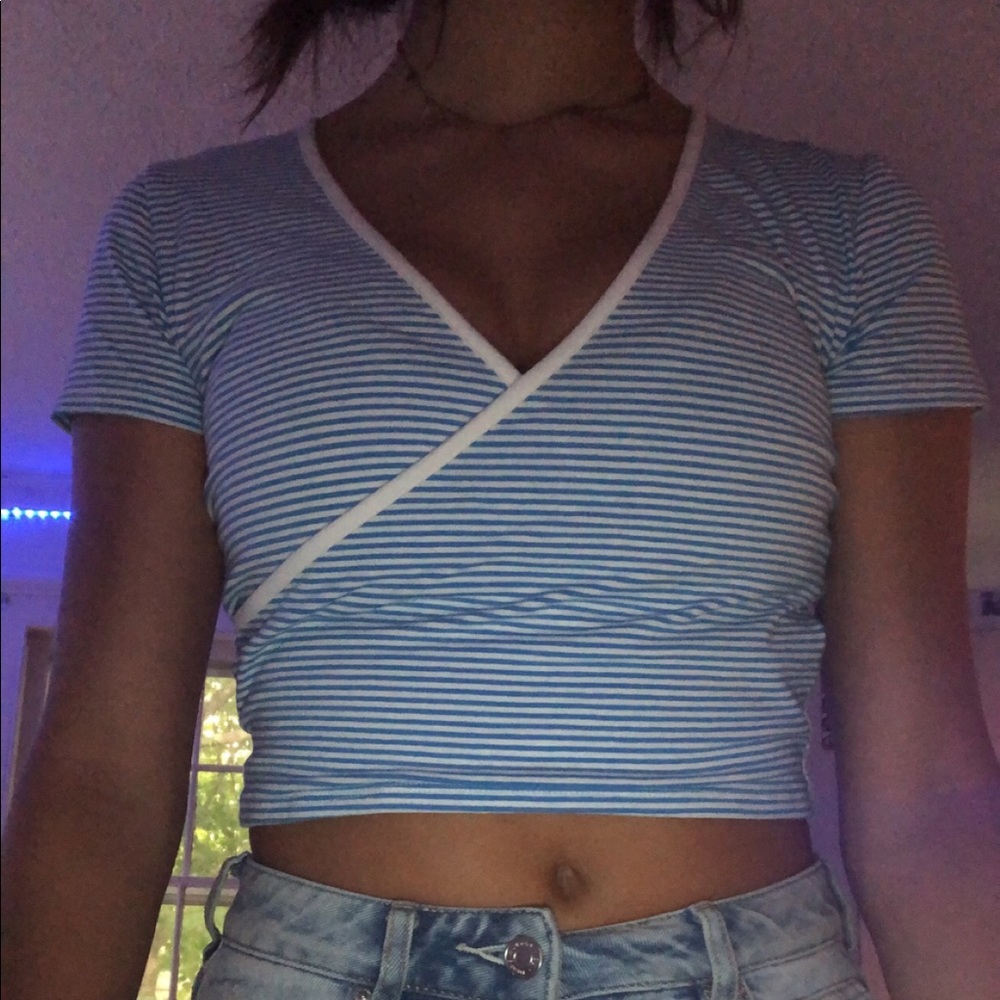 Me to We Pacsun striped cropped wrap top